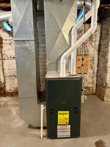 706 E 4th Street, Winona, MN 55987