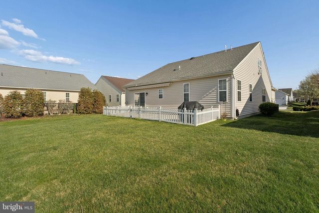 15 FAIRFIELD DR, Westampton, NJ 08060