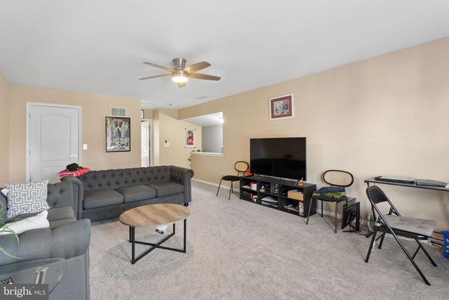 15 FAIRFIELD DR, Westampton, NJ 08060