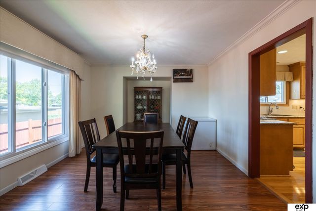 10276 Fowler Avenue, Omaha, NE 68134