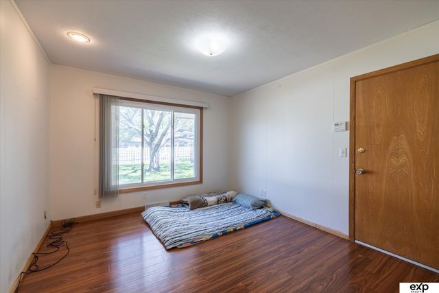 10276 Fowler Avenue, Omaha, NE 68134