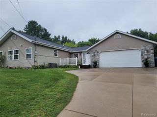 15204 Restwood Drive, Update, MI 48451