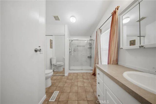 2545 E Avenue I, Lancaster, CA 93535