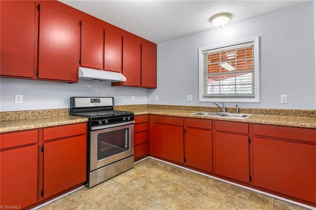 445 Key Street, Burlington, NC 27217