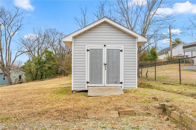 445 Key Street, Burlington, NC 27217