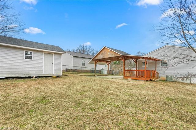 445 Key Street, Burlington, NC 27217