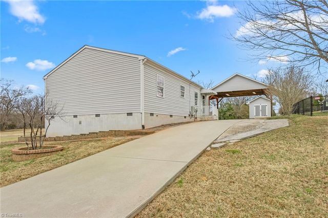 445 Key Street, Burlington, NC 27217