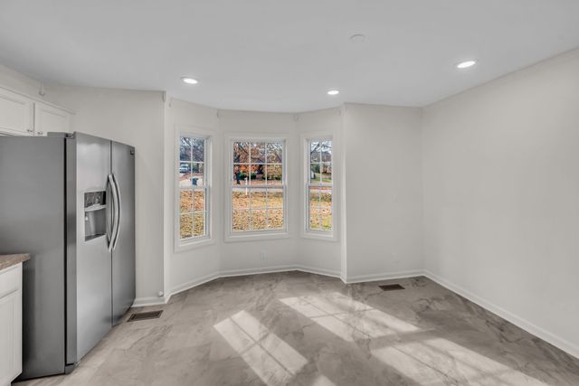 2306 Beechwood Dr, Springfield, TN 37172