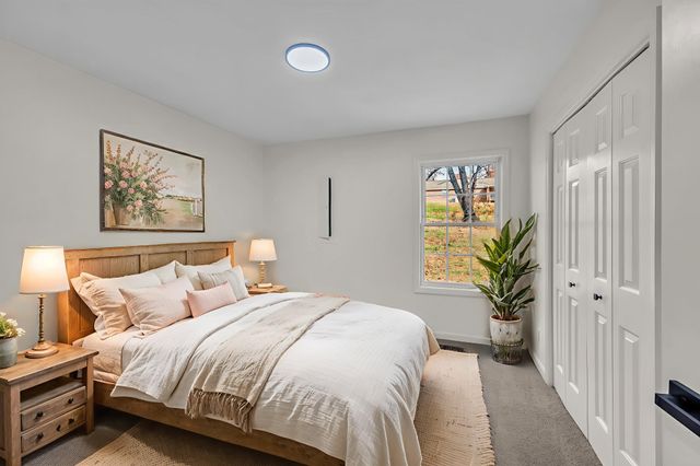 2306 Beechwood Dr, Springfield, TN 37172