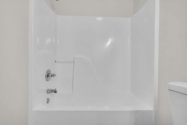 2306 Beechwood Dr, Springfield, TN 37172