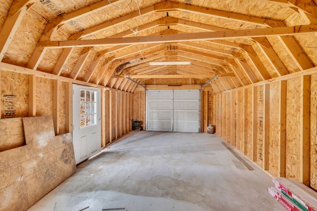 2306 Beechwood Dr, Springfield, TN 37172