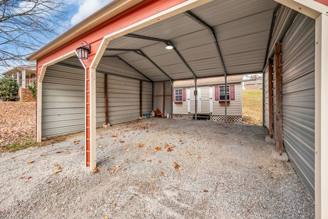 2306 Beechwood Dr, Springfield, TN 37172