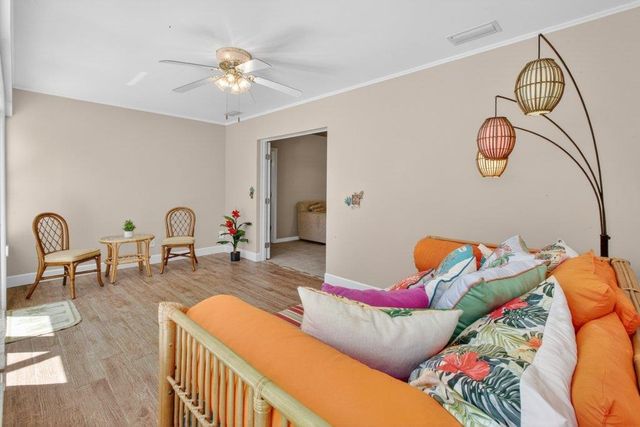 639 Aleida Dr, St Augustine, FL 32086