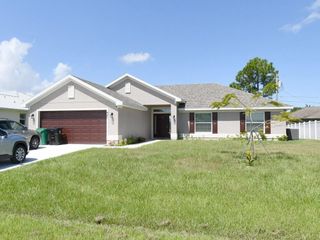 487 SW Sea Flower Terrace, Port St Lucie, FL 34953