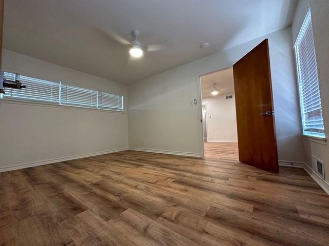 1303 Michigan Avenue, Dallas, TX 75216