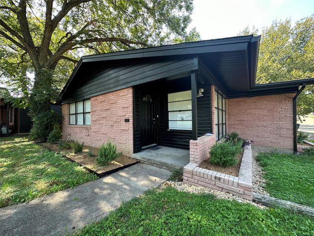 1303 Michigan Avenue, Dallas, TX 75216