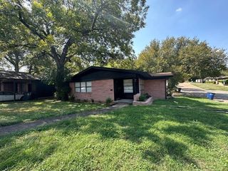 1303 Michigan Avenue, Dallas, TX 75216