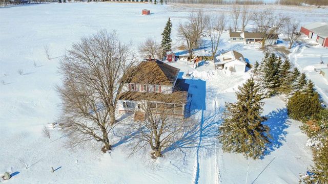 N8161 MILLER ROAD, Seymour, WI 54165