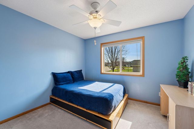 874 Kayla Lane, Hanover, MN 55341