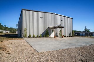 40 Power Ln., Hattiesburg, MS 39402