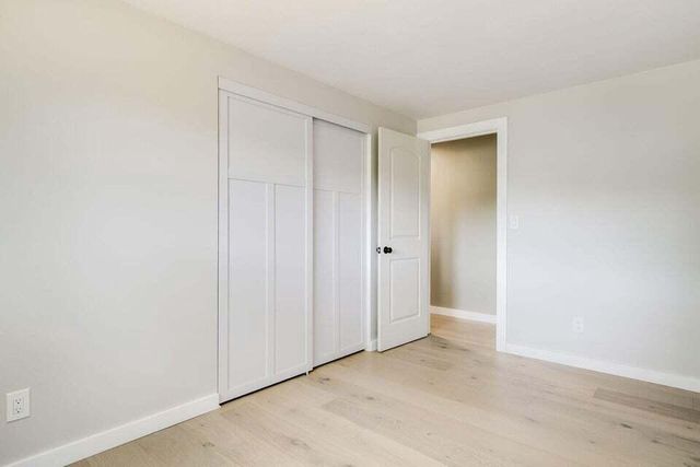 2050 Mt Kisco DRIVE, Elm Grove, WI 53122