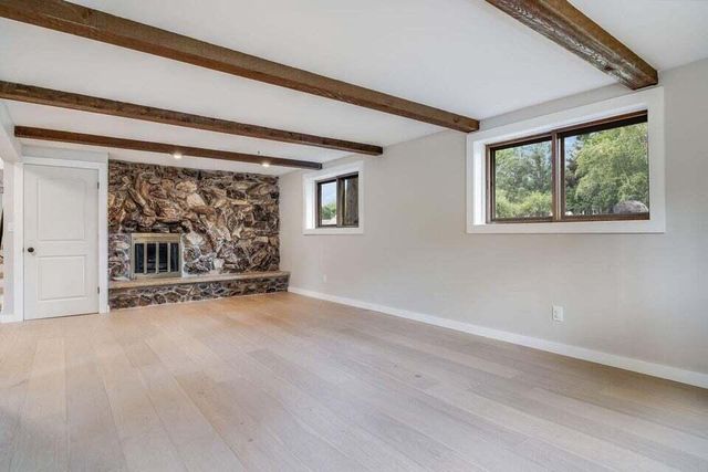2050 Mt Kisco DRIVE, Elm Grove, WI 53122