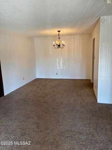 6352 N Barcelona Ln Unit 106, Tucson, AZ 85704