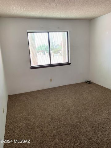 6352 N Barcelona Ln Unit 106, Tucson, AZ 85704