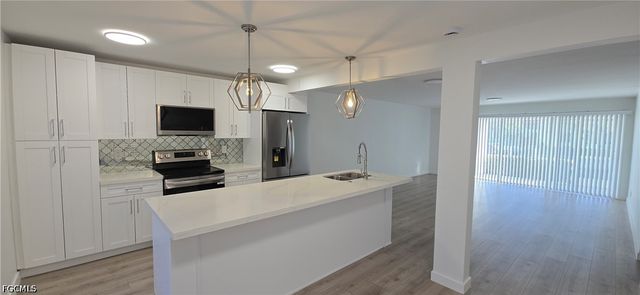 1404 SE 40th ST A-3, Cape Coral, FL 33904