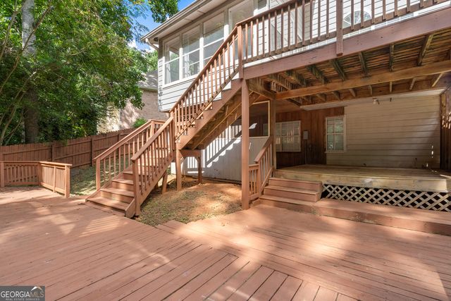 9569 Lakeview Court, Douglasville, GA 30135