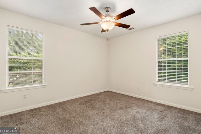 9569 Lakeview Court, Douglasville, GA 30135