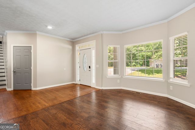 9569 Lakeview Court, Douglasville, GA 30135