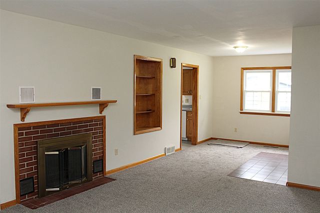 3012 MIDLAND Drive, Erie, PA 16506
