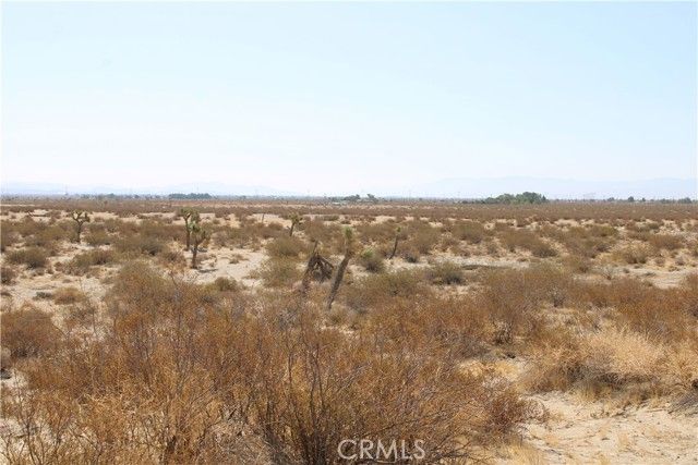 18 Lessing Avenue, Adelanto, CA 92301