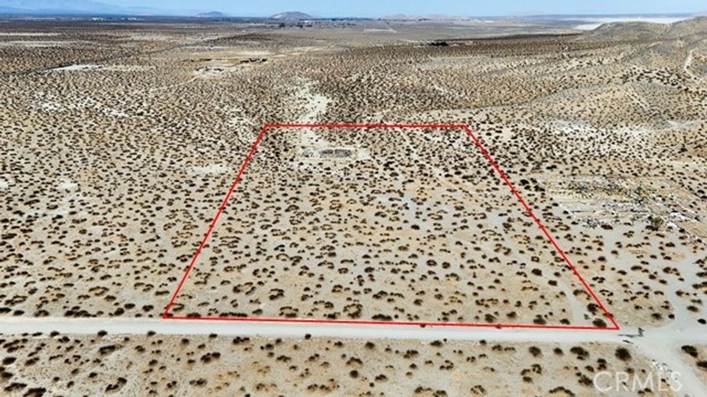 18 Lessing Avenue, Adelanto, CA 92301