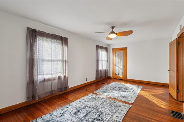 1910 Ridge Ave, Arnold, PA 15068