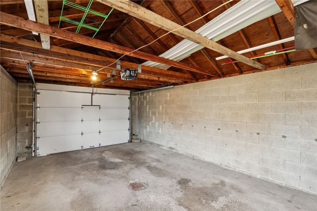 1910 Ridge Ave, Arnold, PA 15068