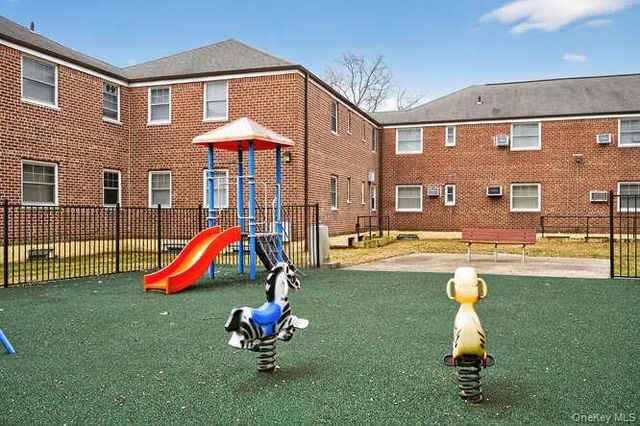 252-23 63rd Avenue 1081, Little Neck, NY 11362