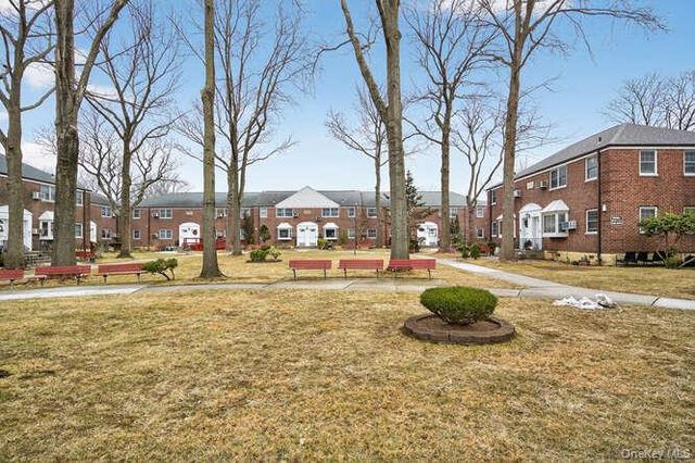 252-23 63rd Avenue 1081, Little Neck, NY 11362