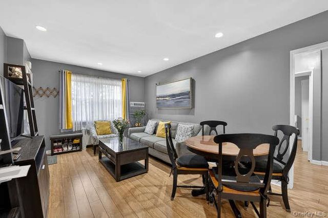 252-23 63rd Avenue 1081, Little Neck, NY 11362