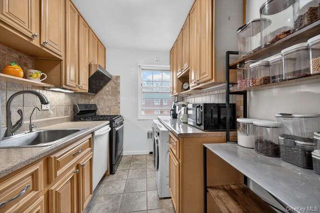 252-23 63rd Avenue 1081, Little Neck, NY 11362