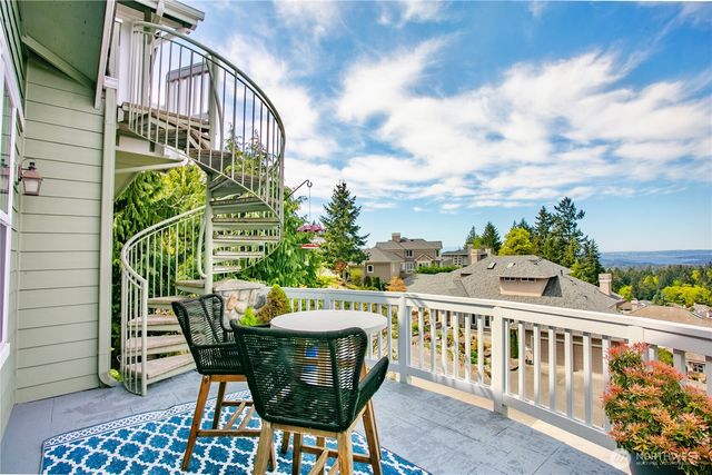 8305 144th Avenue SE, Newcastle, WA 98059