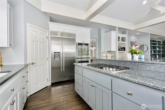 8305 144th Avenue SE, Newcastle, WA 98059