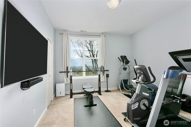 8305 144th Avenue SE, Newcastle, WA 98059