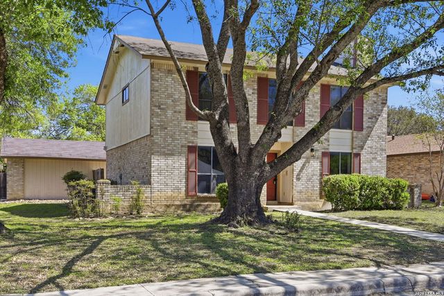 2703 Red Tree, San Antonio, TX 78248