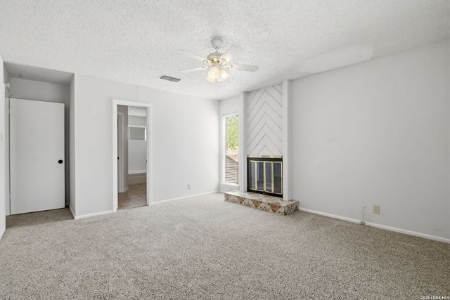 2703 Red Tree, San Antonio, TX 78248