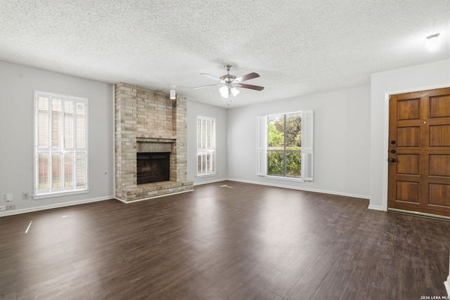 2703 Red Tree, San Antonio, TX 78248