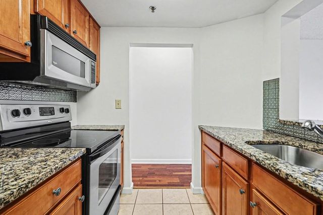 1280 W Peachtree NW Street 3601, Atlanta, GA 30309