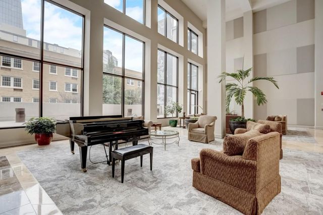 1280 W Peachtree NW Street 3601, Atlanta, GA 30309