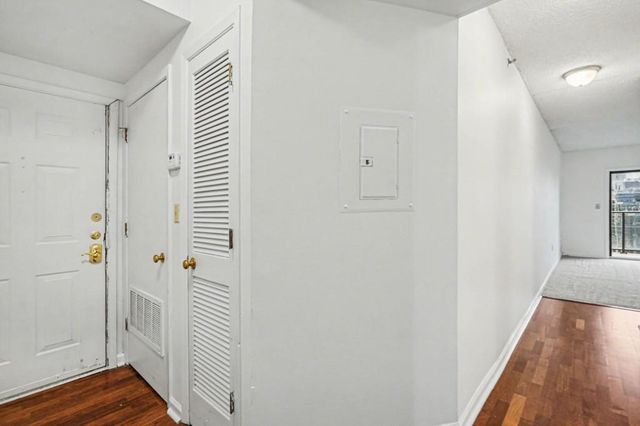 1280 W Peachtree NW Street 3601, Atlanta, GA 30309